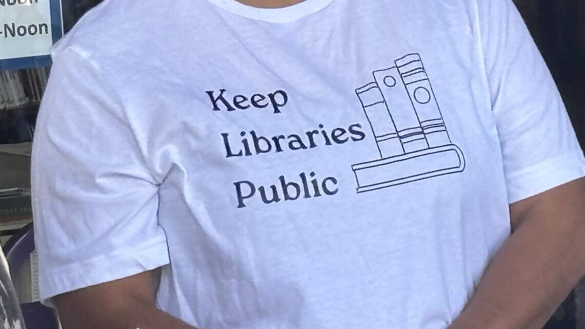 ‘Stupid.’ ‘Terrible.’ Fresno officials, Friends of Library hate the idea of privatization