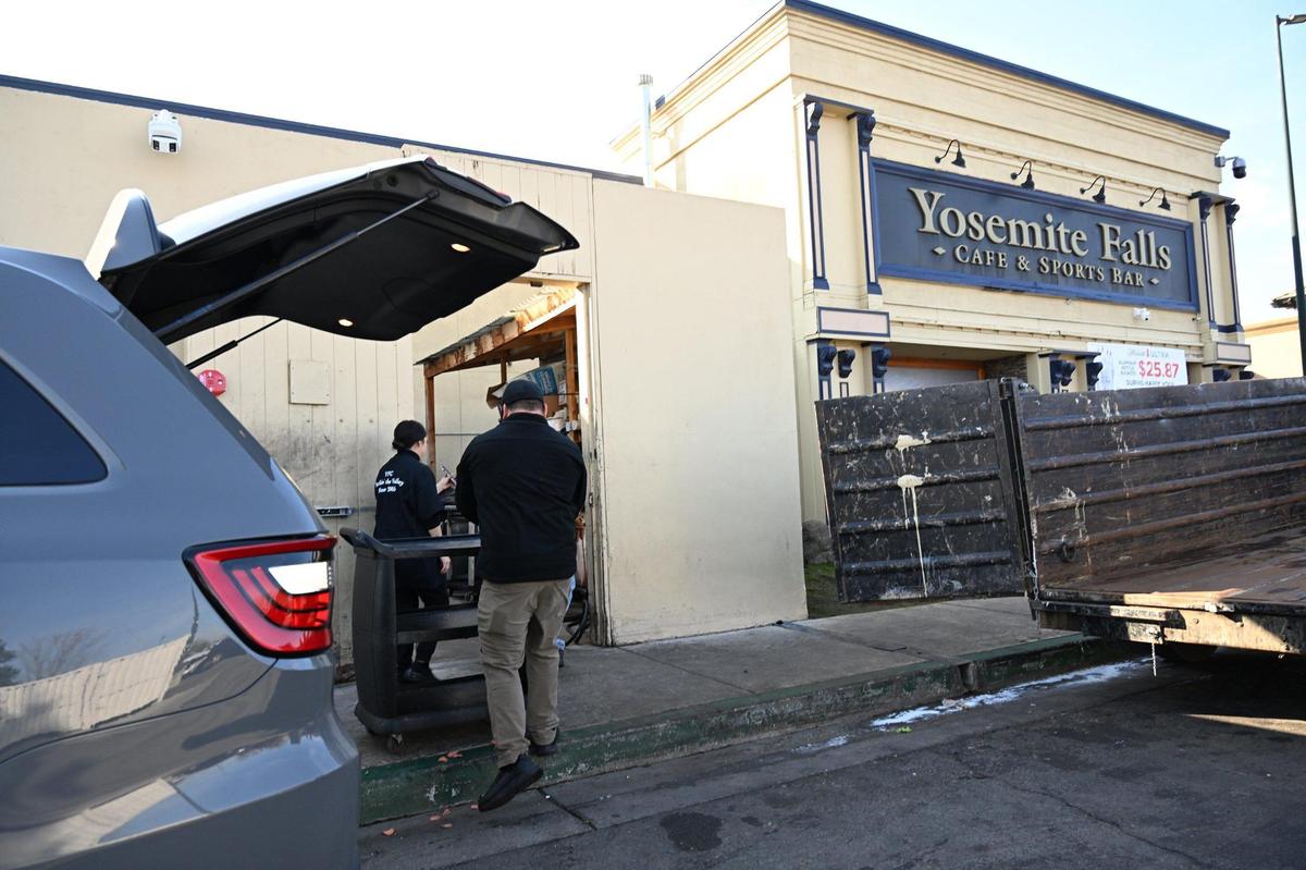 Staff begin clearing out supplies at the Granite Park Yosemite Falls Cafe location on Cedar Avenue between Ashlan and Dakota avenues Thursday, Jan. 2, 2025 in Fresno.