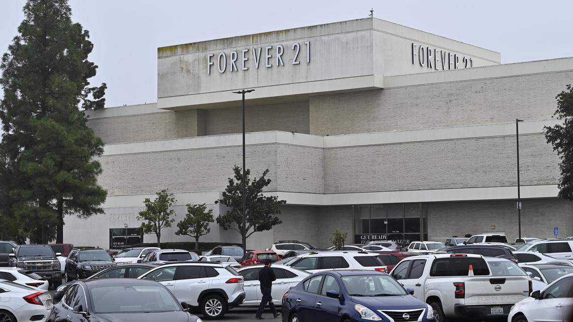 Is this former Fresno department store site historic? It may soon be demolished