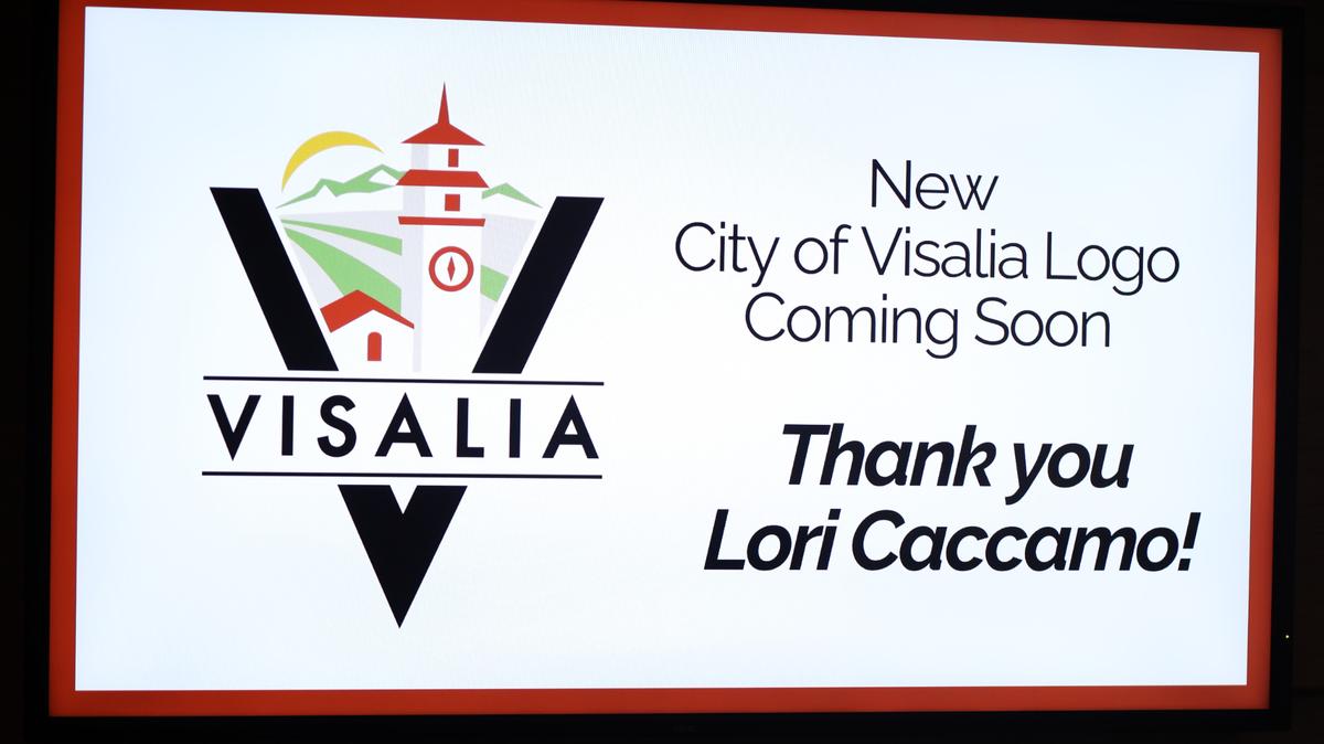 Local artist Lori Caccamo, the designer behind the City of Visalia’s new logo, received a special recognition Monday, (Aug. 5) night by city council that comes with a $1,500 prize.