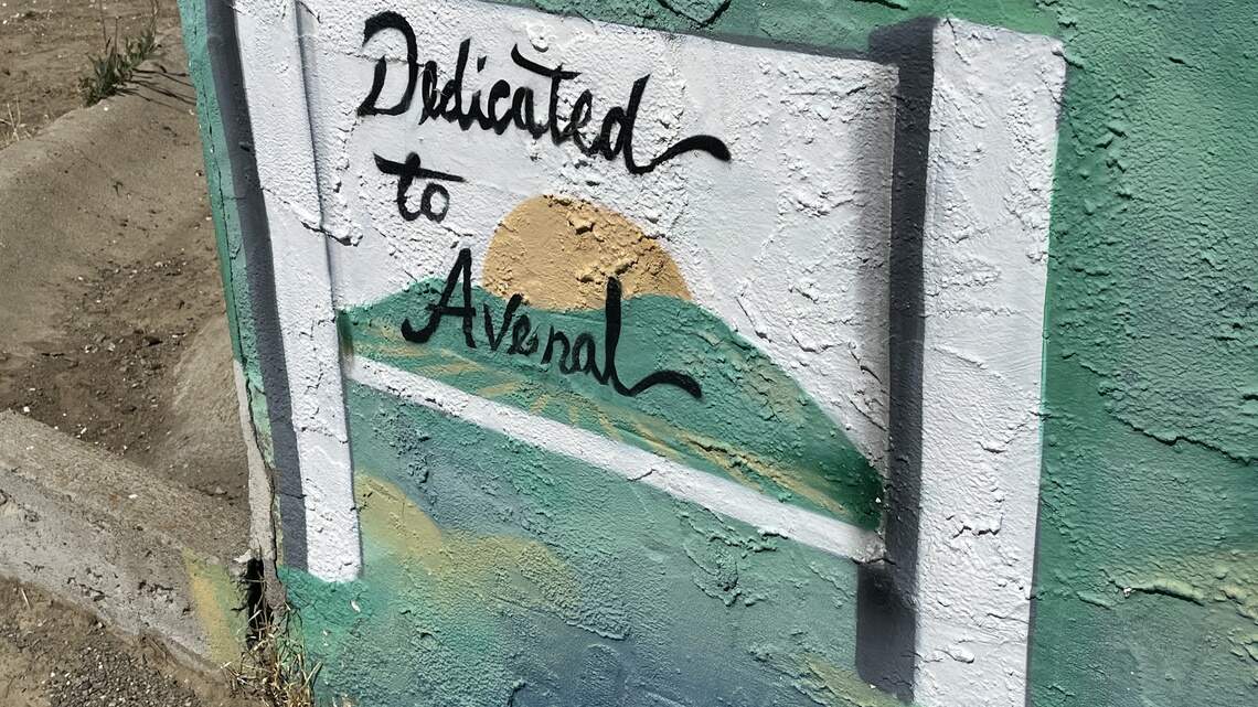 Recalled Avenal councilmembers refuse to leave office in tense meeting. What happens next?