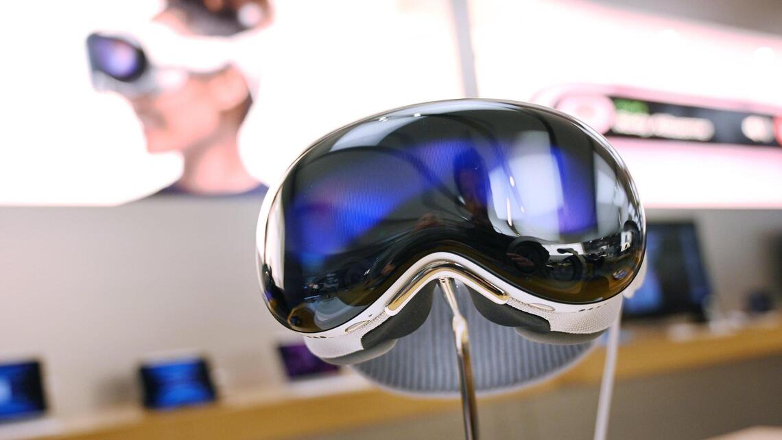 I tried Apple’s Vision Pro headset. First taste of virtual reality was quite the trip | Opinion