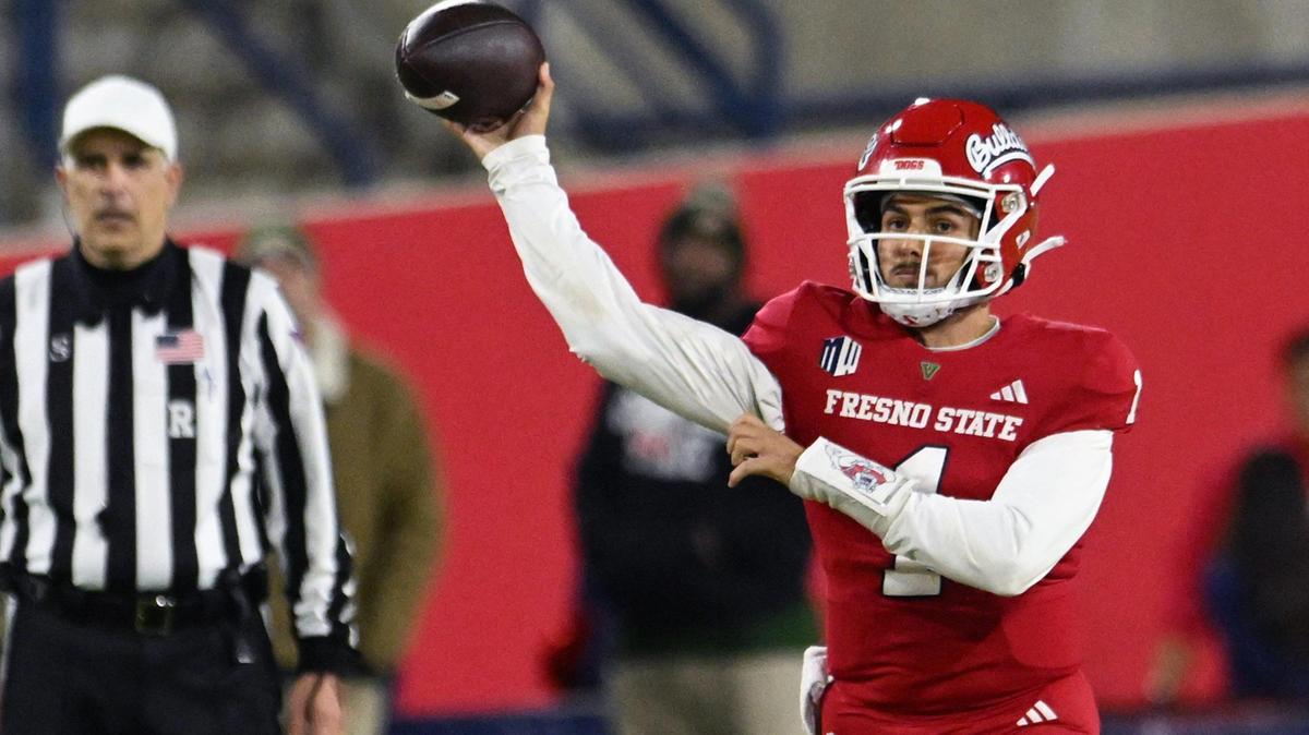 Fresno State quarterbcak Mikey Keene passes against Colorado State Saturday, Nov. 23, 2024 in Fresno.