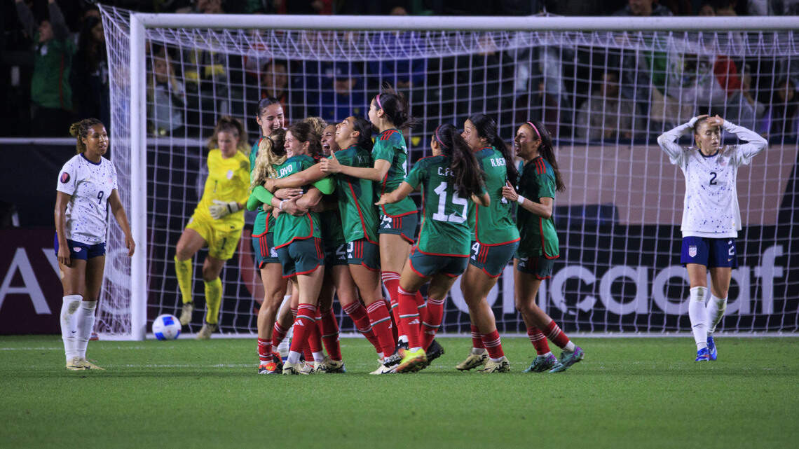 3-0. Brasil golea a México y vuela a la final de la Copa Oro