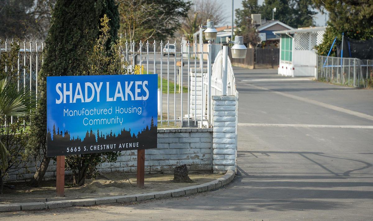 Shady Lakes mobile home park is photographed at its location on South Chestnut Avenue in Fresno County on Friday, Jan. 31, 2020. A group of residents has filed a lawsuit against the park alleging a violation of rights.