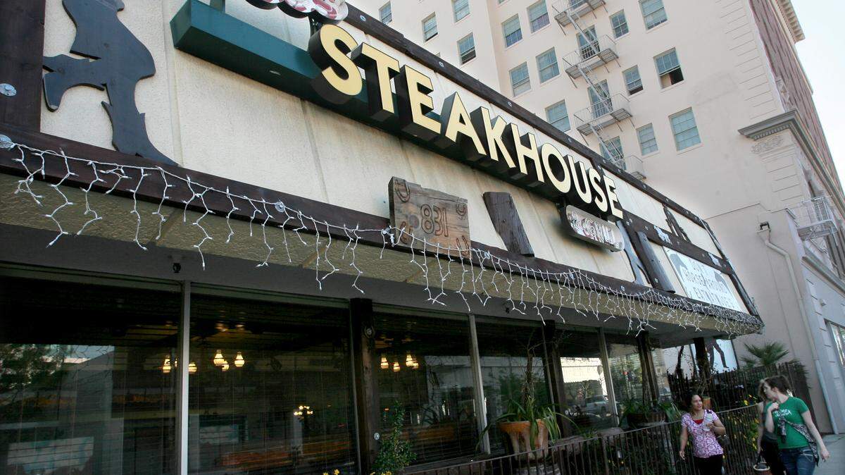 Joe’s Steakhouse, pictured in this file photo in 2011, was a fixture in downtown Fresno. The Anaya family announced via social media that it is closing the restaurant.