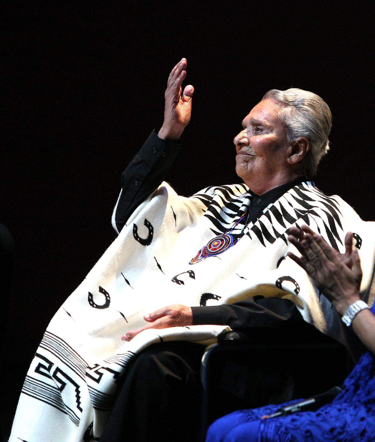 Imagen de archivo del 15 de abril de 2012, de la cantante mexicana de origen costarricense, Chavela Vargas, quien murió en 2012, en un hospital de la ciudad mexicana de Cuernavaca.