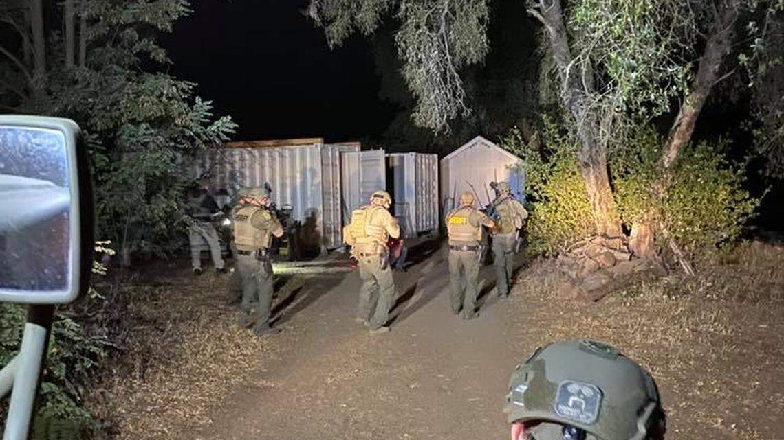 Mariposa County Sheriff’s deputies respond to a home on Dawn Road Friday, Aug. 28 after a suspect “ambushed” with a rifle a deputy who was serving a restraining order.