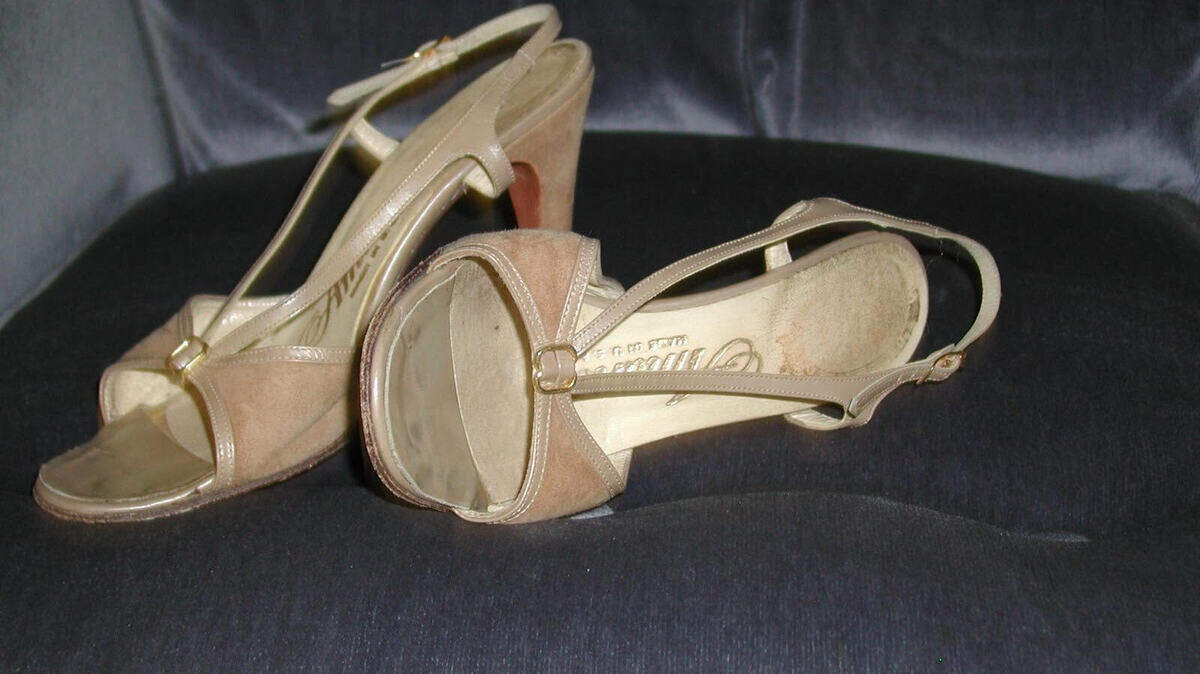 The Amalfi high heels that Pauline Sahakian wore.