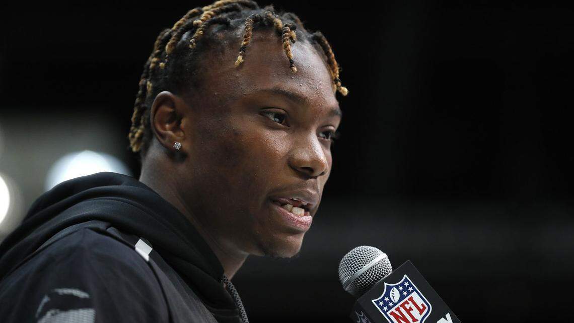 Las Vegas Raiders notebook: What Derek Carr sees in rookie wide receiver Henry Ruggs III