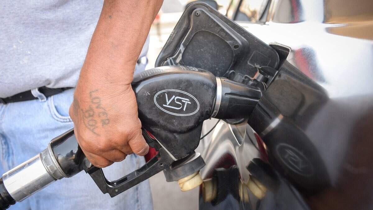 Peter Zamarripa of Fresno pumps gas at US Gas and Food on Clinton Avenue near Highway 99 in Fresno on Monday, July 1, 2019. The state gas tax went up 5 to 6 cents on Monday.