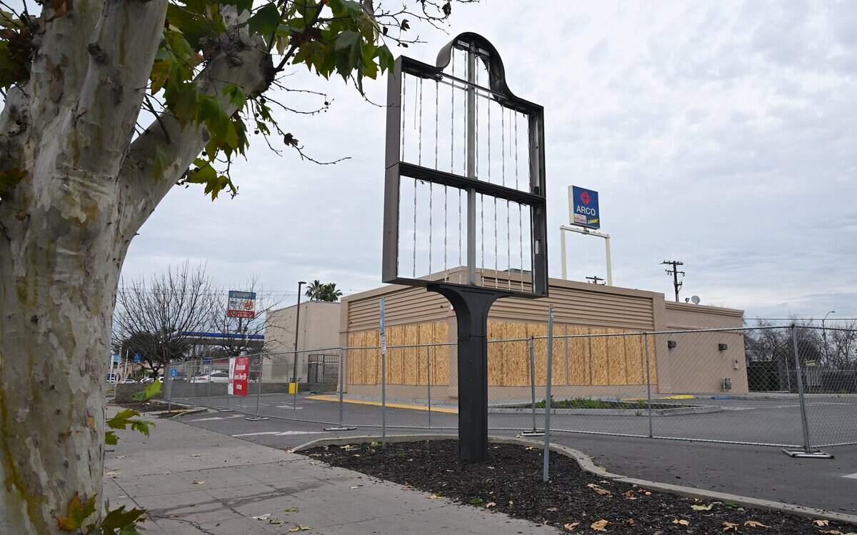 The Wendy's, shown, and adjacent KFC on C Street just south of Fresno Street are closed, seen Tuesday, Feb. 10, 2026 in downtown Fresno.
