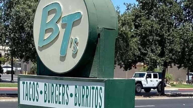 Visalia Mexican restaurant BT’s, known for its pink to-go boxes, closes its doors
