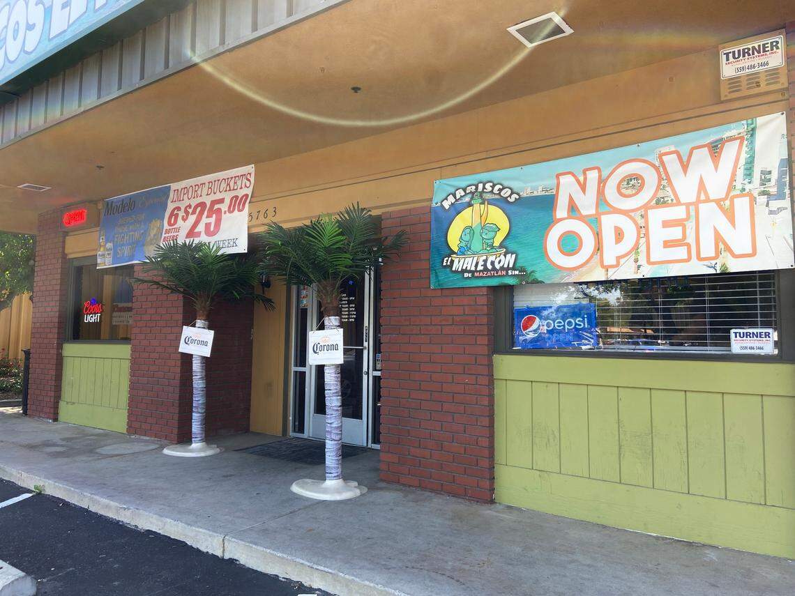 Mariscos El Malecon is a new Mexican seafood restaurant at the southwest corner of Bullard Avenue and First Street.