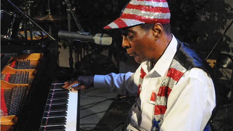 His Fresno blues jams were groundbreaking. Legendary pianist gets in Hall of Fame