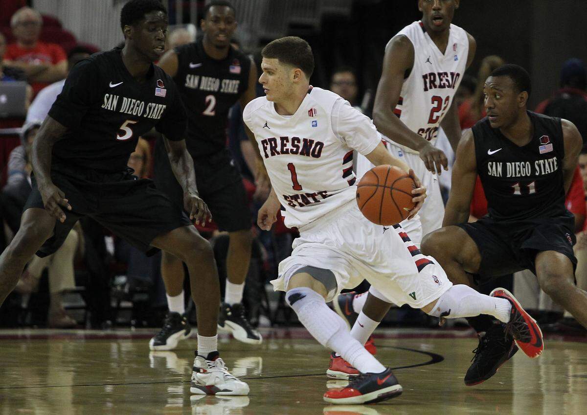 Former Fresno State guard Tyler Johnson, shown in a 2014 Bee file photo, is returning to the program as an assistant on the staff of coach Vance Walberg. Johnson was a three-year starter for the Bulldogs and played eight seasons in the NBA.