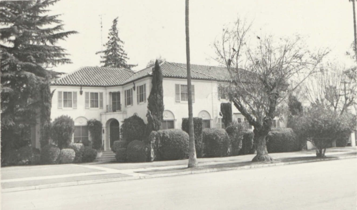 The “Magnificent 1939 Mansion on the Historic Huntington Boulevard” on 3504 E. Huntington Blvd is for sale for just under $1 million.