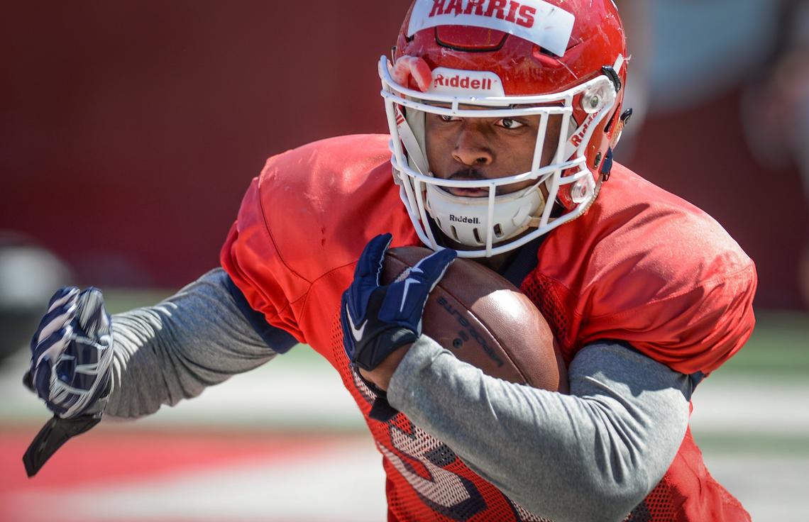 Fresno State running back Romello Harris runs drills during the final spring practice of 2019 at Bulldog Stadium on Saturday, April 13, 2019.