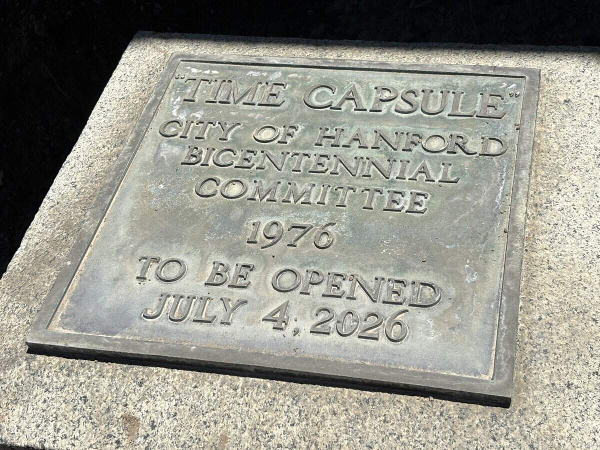 Hanford's public works employees removed the&nbsp;time capsule&nbsp;marker&nbsp;stone&nbsp;exposing the red cylindrical capsule&nbsp;around 12 p.m. on Thursday as the city&nbsp;prepared for&nbsp;its&nbsp;opening later in the day.