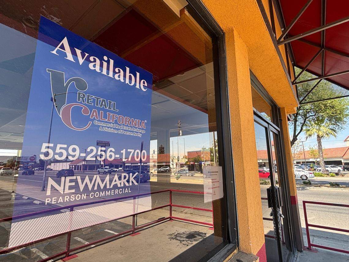 This Popeyes Louisiana Kitchen in Fresno has closed and the building is up for rent.