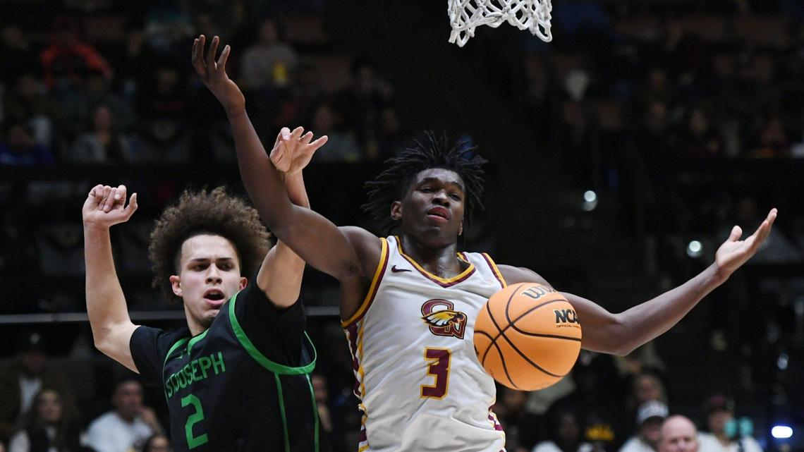File photo of Clovis West’s Marshel Sanders against St. Joseph on Saturday, Feb. 25, 2023. The top-seeded Golden Eagles opened CIF Northern California regional playoffs with a 78-73 victory over No. 16 St. Ignatius College-San Francisco on Tuesday, Feb. 28, 2023.