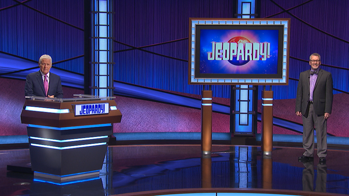 ‘What a gift.’ Fresno State professor competes on two of Alex Trebek’s last ‘Jeopardy!’ episodes