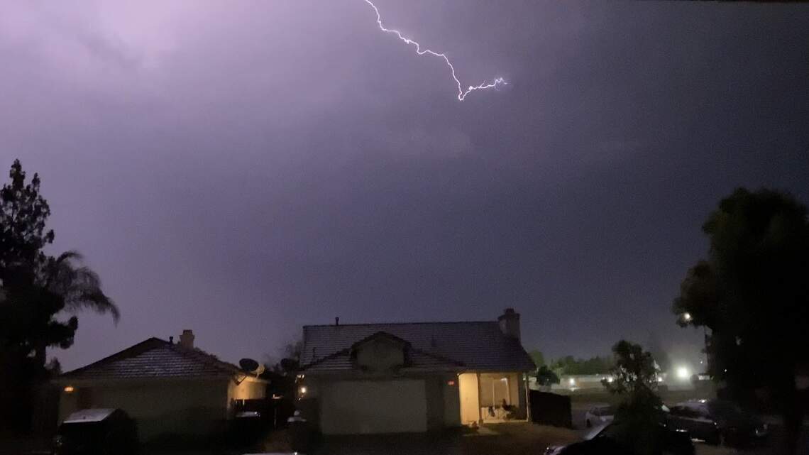 Rain is returning to Fresno, along with thunderstorms. How much rainfall will we get?