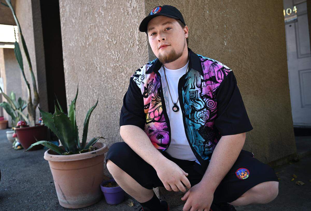 Douglas Nelson, 26, has been benefitting from a doctor at the needle exchange program who has been helping him gradually taper off with the help of a milder benzodiazepine. Photographed Wednesday, Aug. 27, 2025 in Fresno.