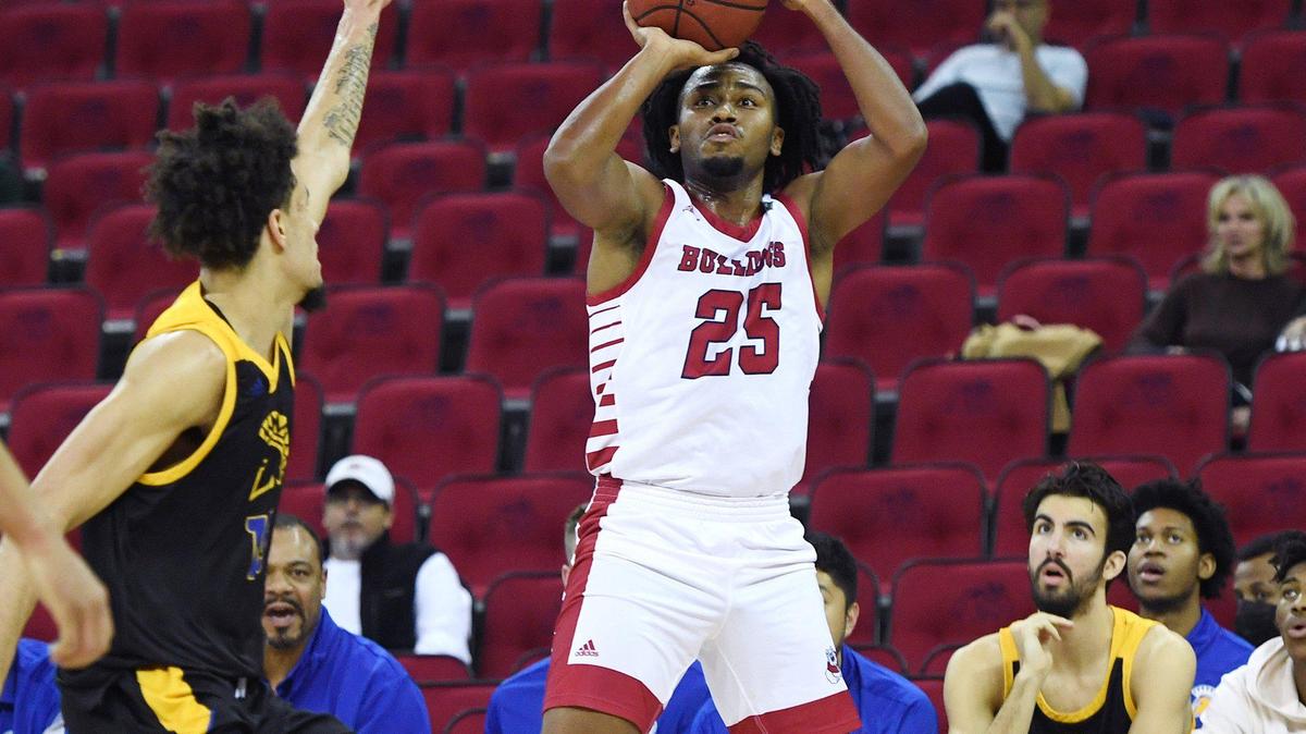 Fresno State forward Anthony Holland, pictured in action earlier this season, scored a career-high 22 points in the Bulldogs’ 65-60 victory at New Mexico Tuesday, Jan. 25, 2022.