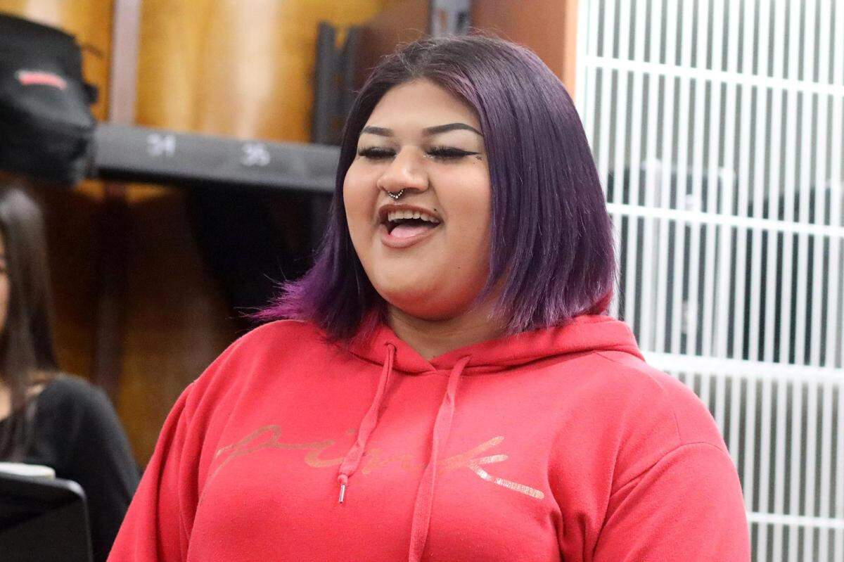 Orosi High School Mariachi Cardenal violin player Samantha Alejandro during the mariachi class on Wednesday, March 15, 2023.