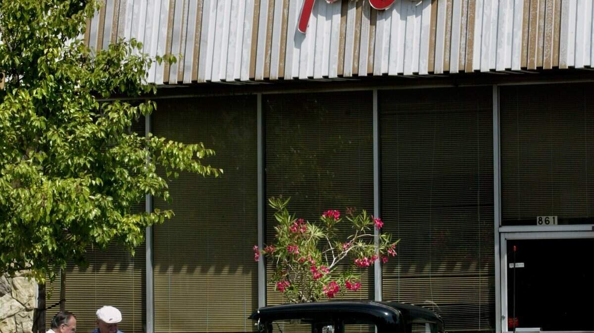 Fresno Bee top stories Wednesday: Clovis crash, rain, Tower | Fresno Bee
