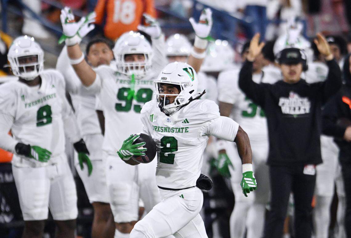 Fresno State running back Rayshon Luke ran for a 69-yard touchdown against Utah State during the first quarter for the game’s first score.