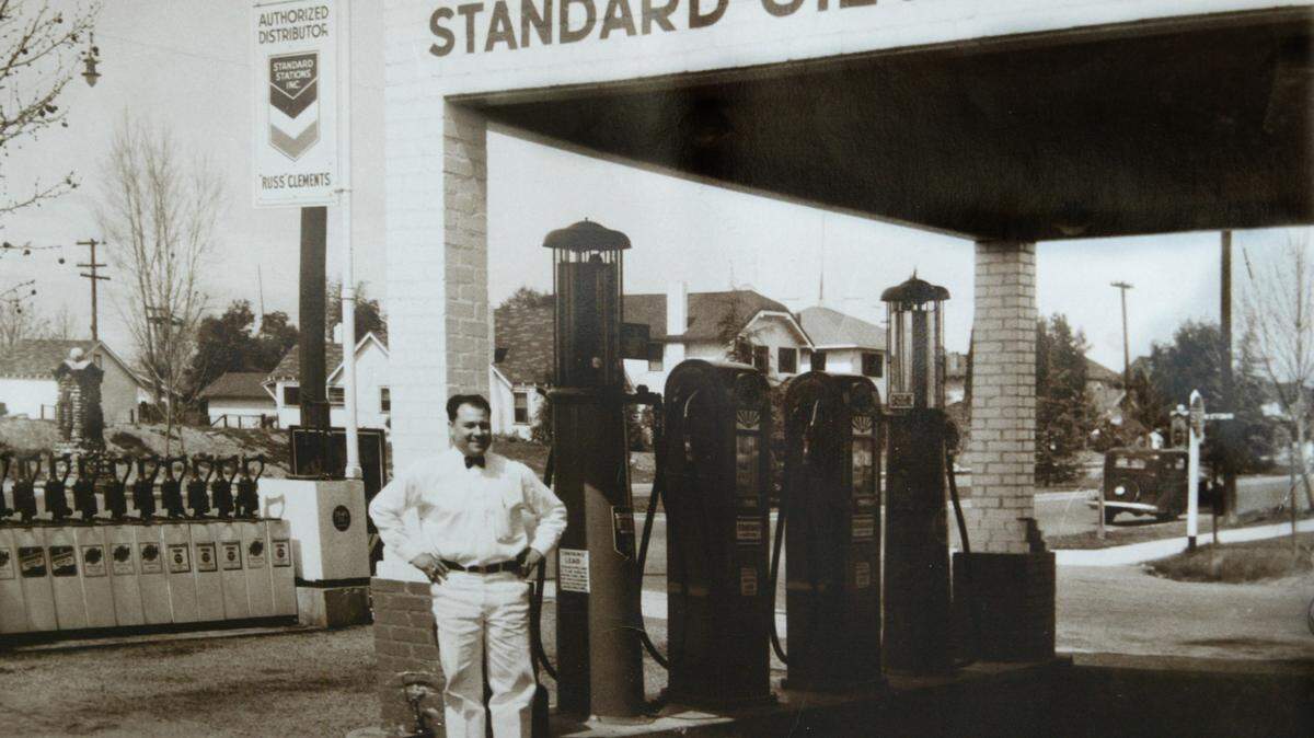 Russ Clements and his Standard Oil service station in the 1930s.