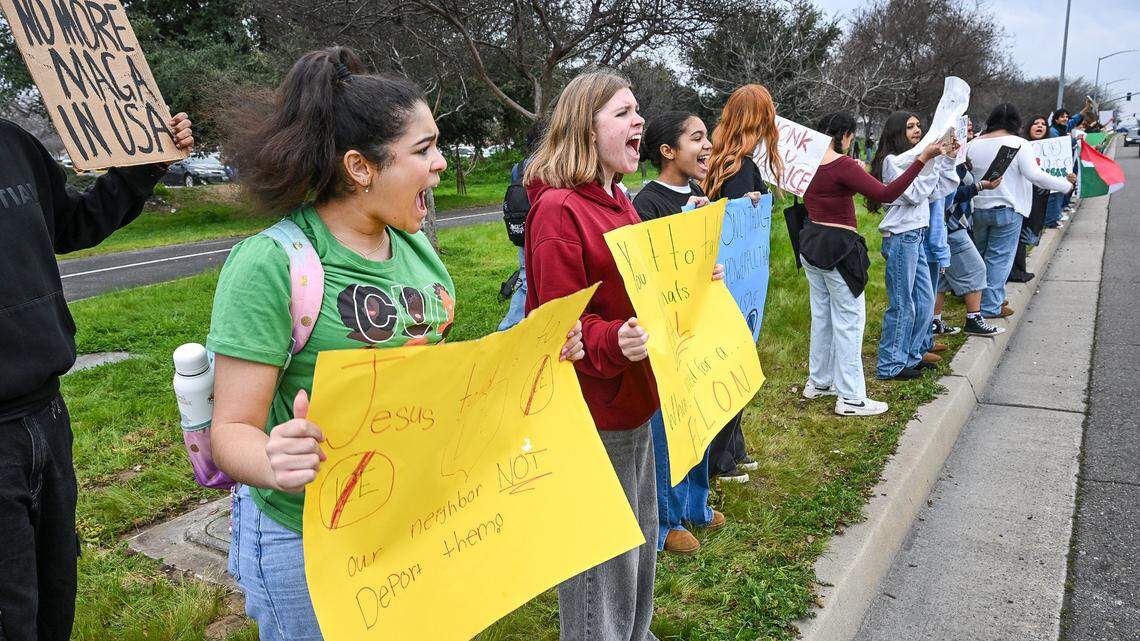 Here’s how many Clovis Unified students were absent day of ICE enforcement protest