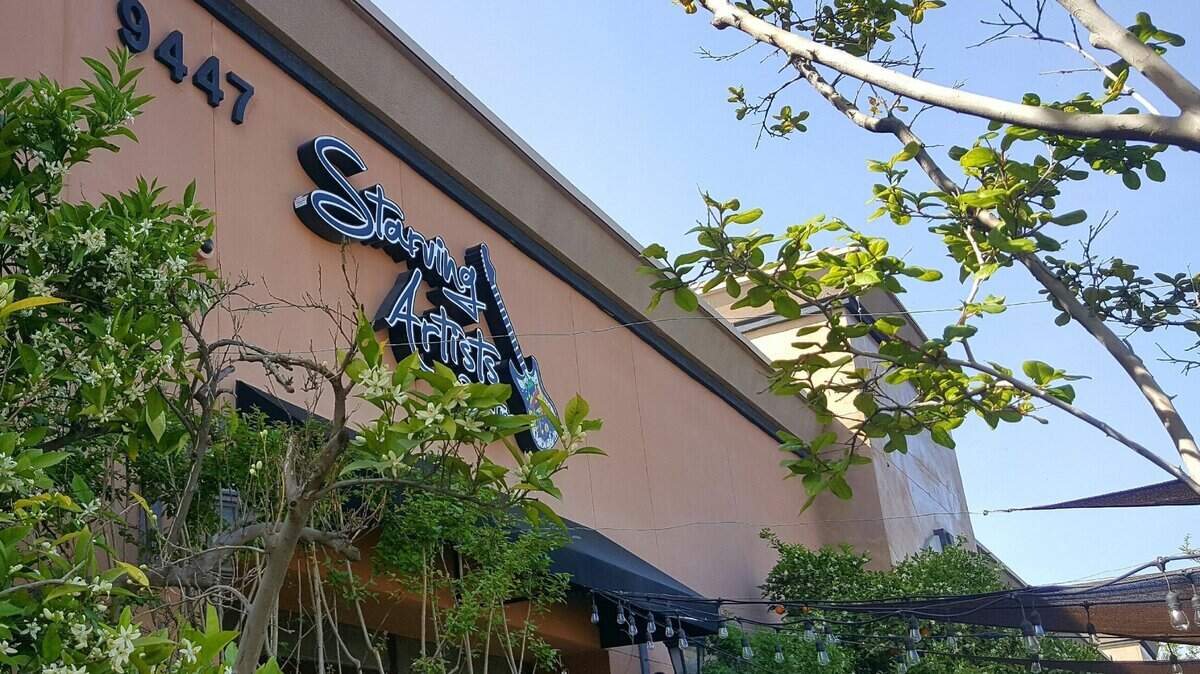 Starving Artist Bistro has closed in late 2024, but is reopen under new ownership.