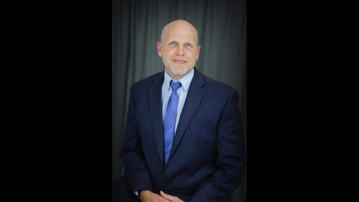 Sanger Unified’s Assistant Superintendent of Human Resources Dennis Wiechmann has been picked as the district’s next superintendent, pending board approval later this month.