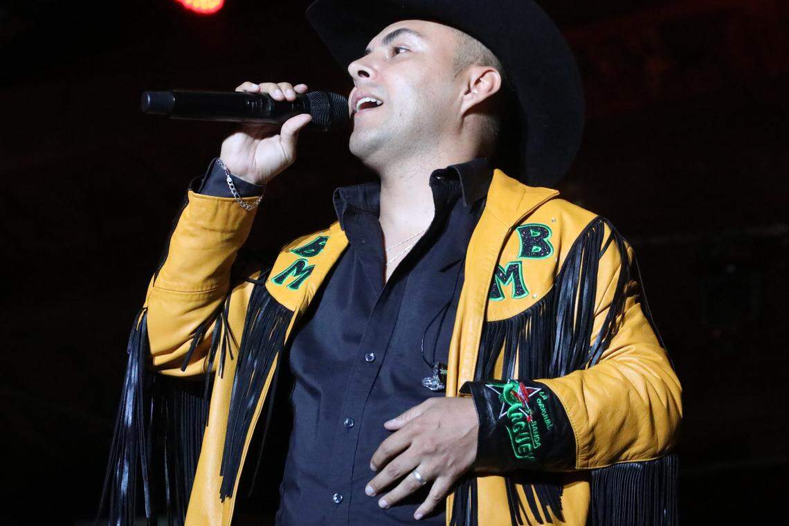 Banda Maguey se presentó en el Paul Paul Theater durante el Festival de la Quebradita en los terrenos de la Gran Feria de Fresno el 8 de octubre del 2023.