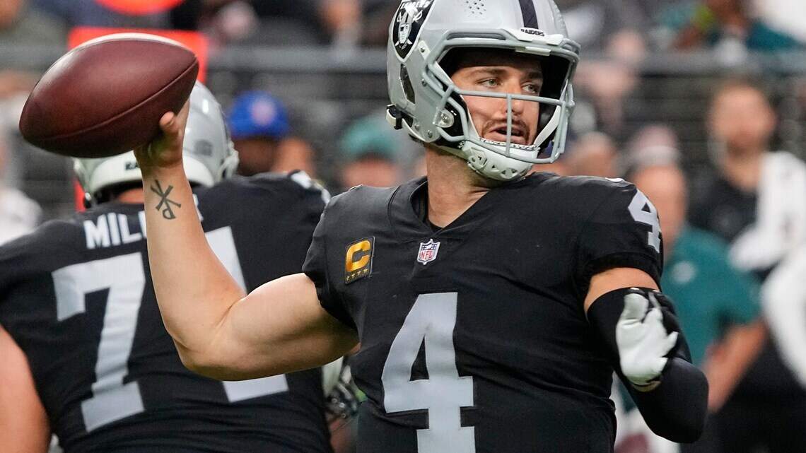 Can Raiders’ Derek Carr win NFL MVP? One bettor thinks so, but it’s up to this position