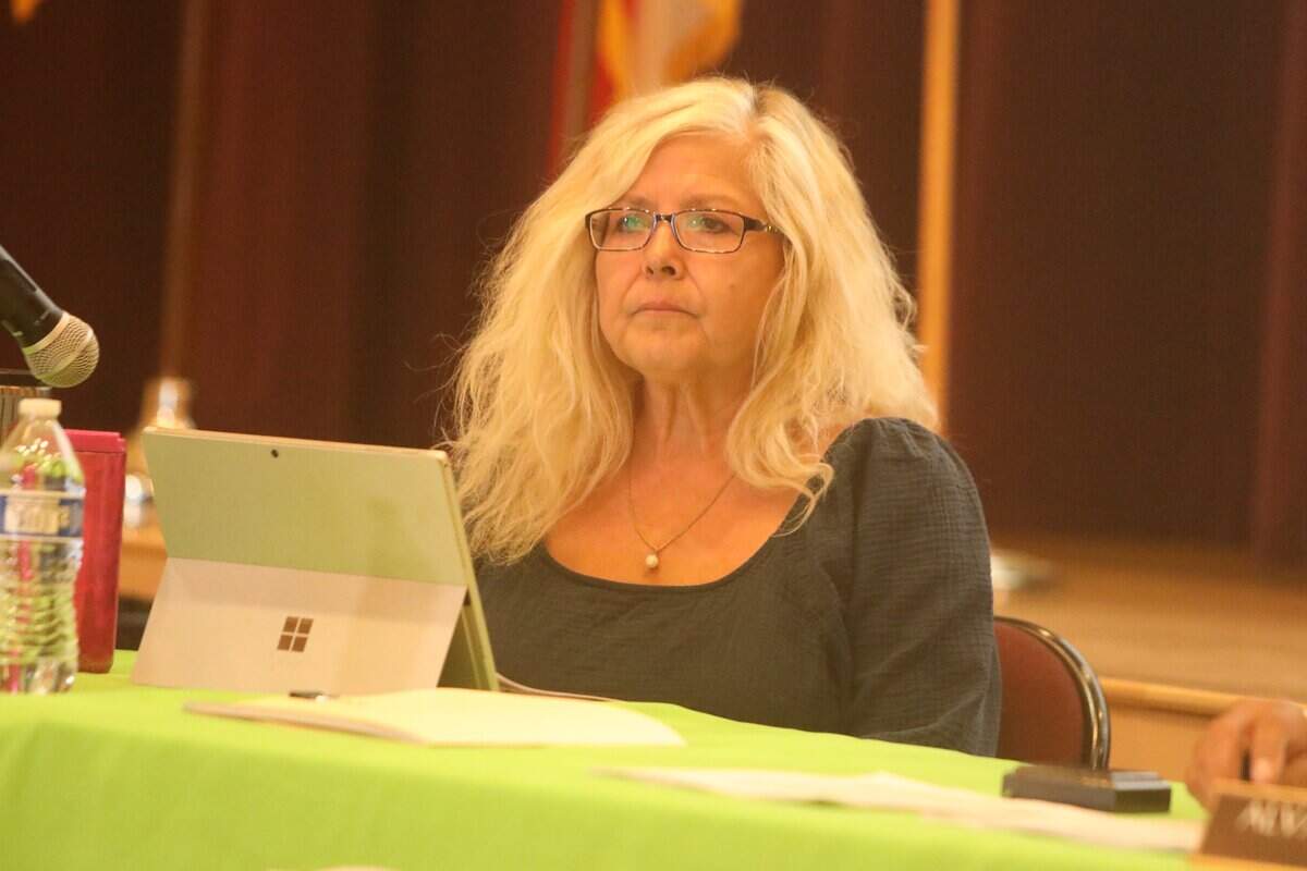 Tensions arose during the Avenal City Council meeting on Thursday, June 11, 2026, when three of the four recalled council members voted to stay in office, refused to accept the April 28 special recall election results and community members served city leaders with a civil restraining order.