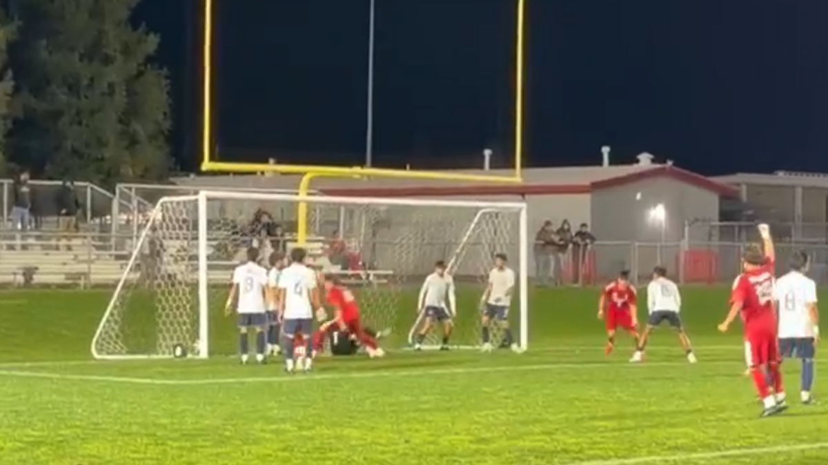 Sanger faced Sunnyside in a Central Section Division I quarterfinal match on Wednesday, Feb. 18, 2026.