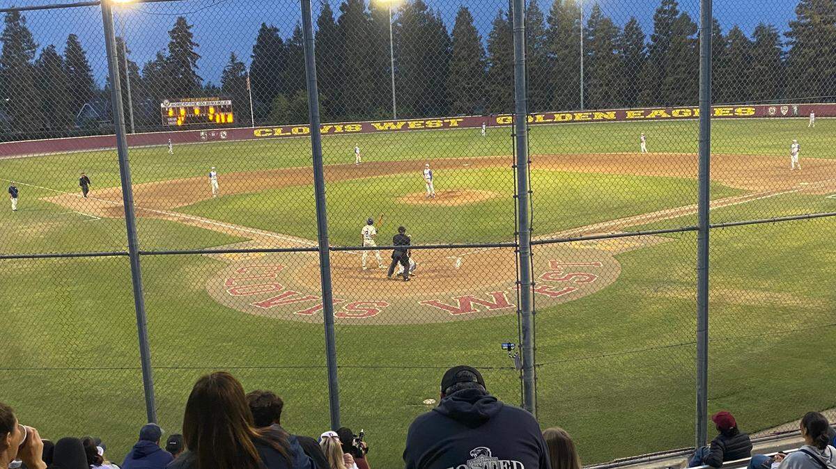 Clovis East and Davis played in the Fresno Easter Classic championship game at Stan Bledsoe Field on Wednesday, April 16, 2025.