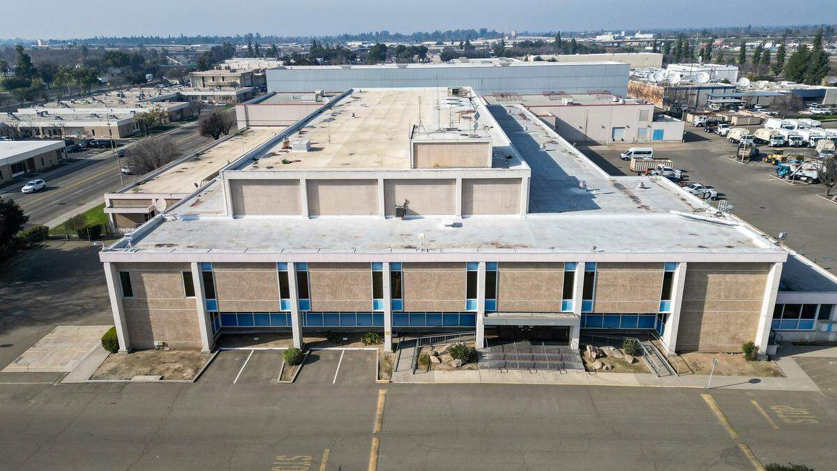 The former Fresno Bee building at 1626 E Street in downtown Fresno sits on more than 14 acres as seen in this Jan. 30, 2026 drone image. The city of Fresno, which bought the building and property in 2021, plans to demolish the building since it is not usable for the city, it's too expensive to operate and is a fire danger.