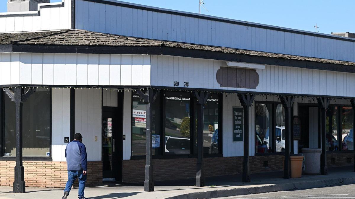 House of Pendragon will be opening a new location soon at Pollasky Ave. and Eighth Street in Clovis.
