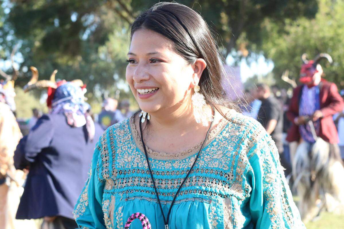 Elsa Mejía, la primera mixteca elegida como concejal de Madera, dijo que se puede ver la respuesta de la comunidad a la “Vive la Guelaguetza 2023” no solo de Madera sino de comunidades en sus alrededores.