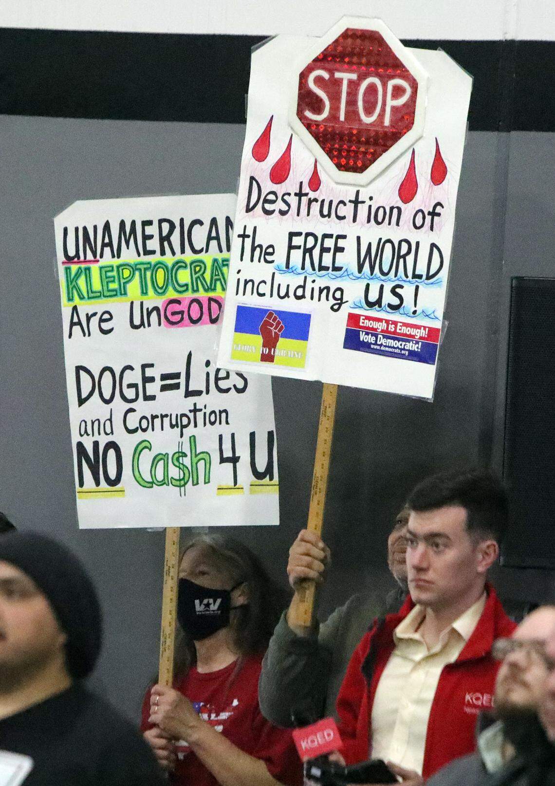 About 1,000 people showed up for the Benefits Over Billionaires town hall organized by Rep. Ro Khanna, D-Santa Clara, at the Martin Luther King Jr. Community Center in Bakersfield on March 23, 2025.