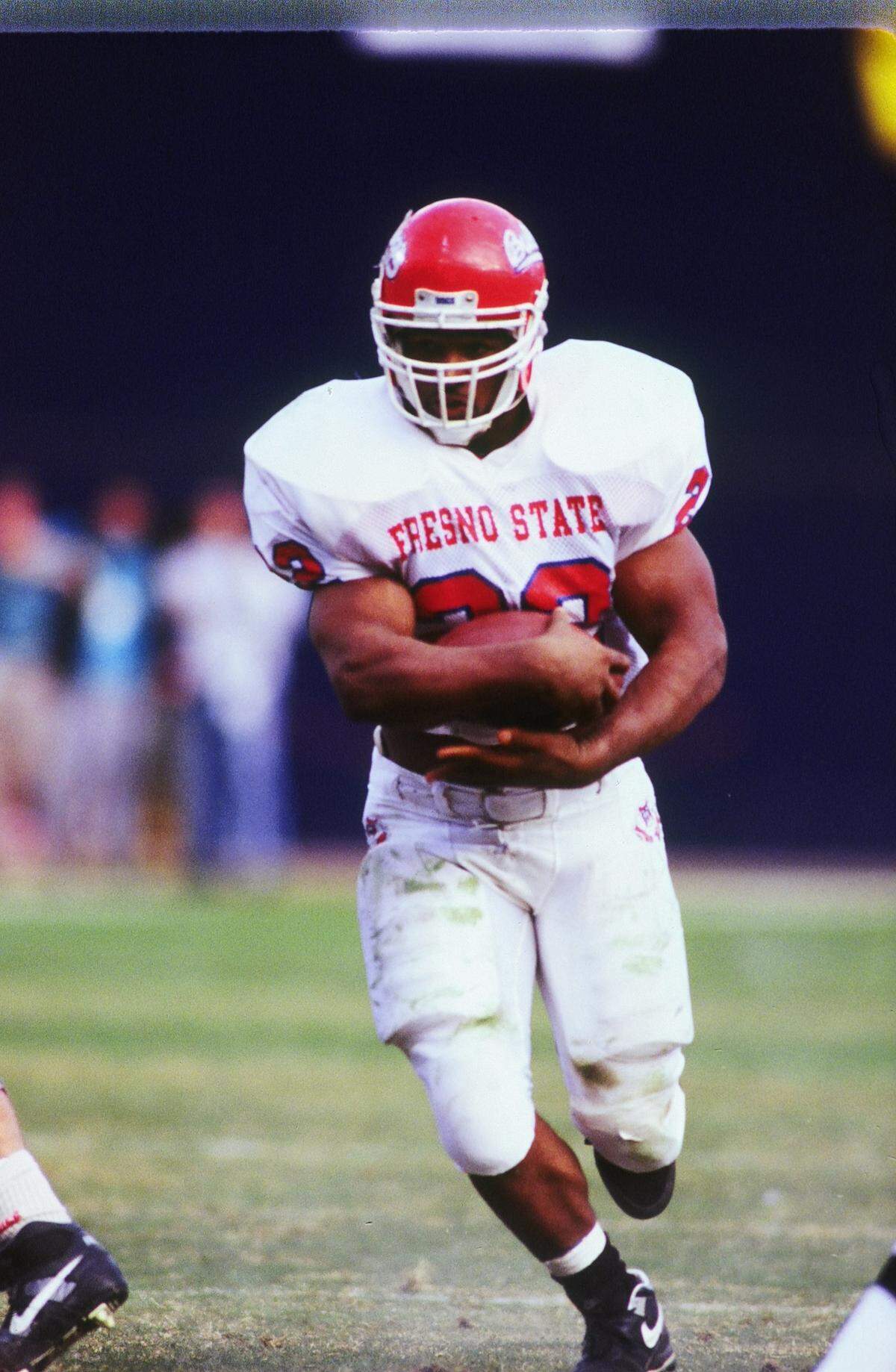 Former Fresno State running back Lorenzo Neal rushed for 2,405 yards in three season and scored 28 touchdowns. His No. 22 jersey will be retired at halftime of the Bulldogs game against Nevada Saturday, Oct. 23, 2021.