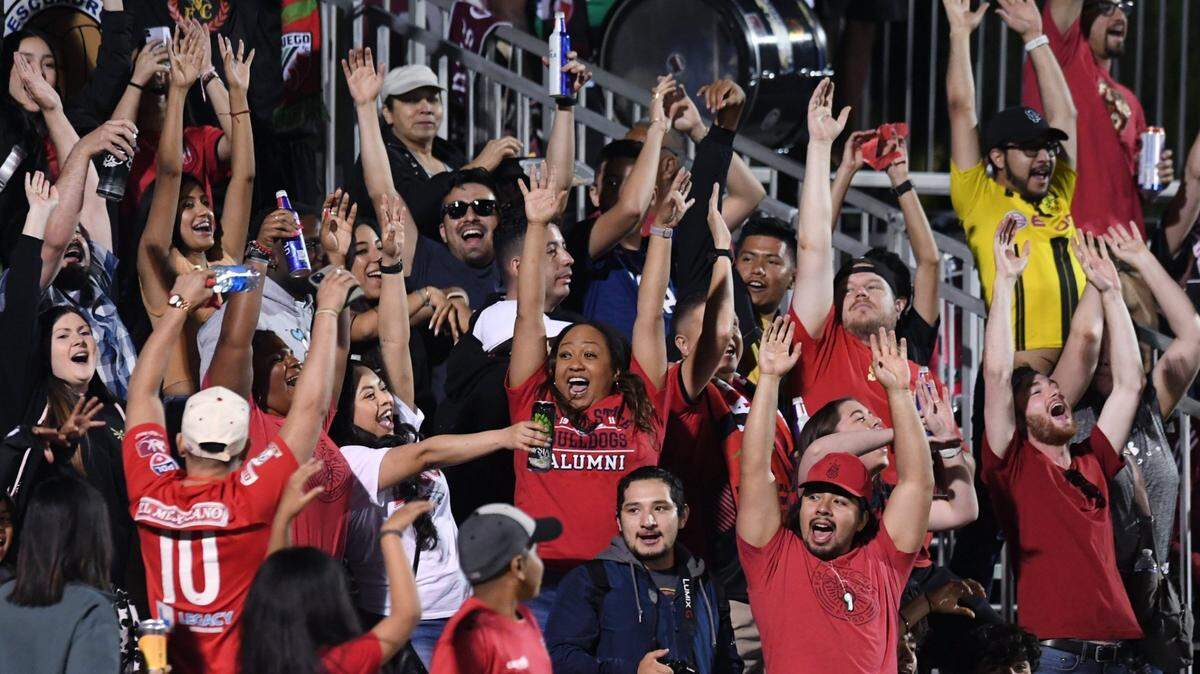 Aficionados del Central Valley Fuego FC tendrán un nuevo entrenador en el ex jugador de la Selección Nacional Varonil de Estados Unidos Jermaine Jones, según informan los medios.