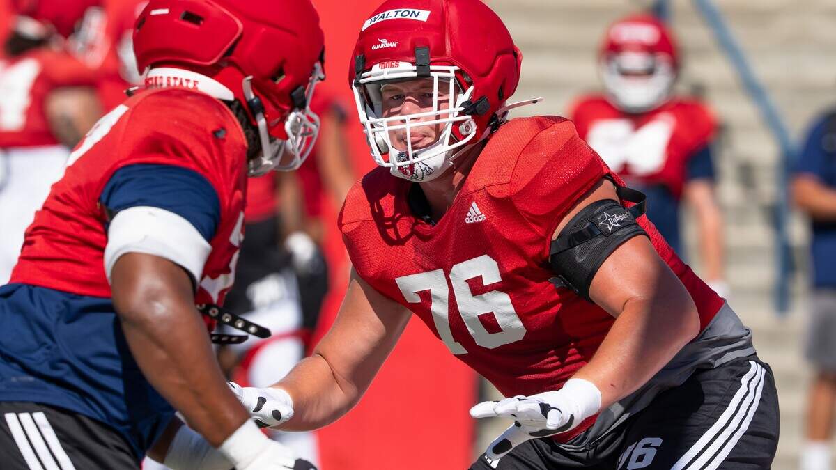 Fresno State left tackle Brayden Walton (76), a true freshman from Buchanan High, is listed No. 1 on the depth chart for the Bulldogs’ season opener on Saturday at Kansas.