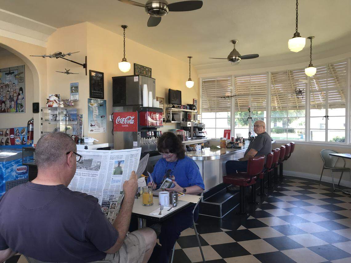 Flight Line Cafe serves breakfast and lunch in a restaurant inside Fresno Chandler Executive Airport.
