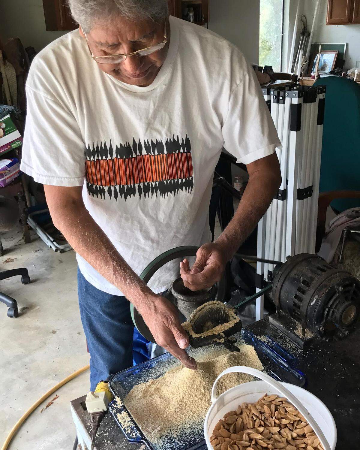 Gaylen Lee making a traditional Native American dish from acorns.